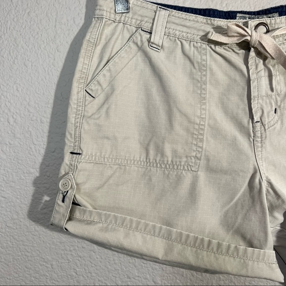 L.E.I. Y2K Vintage Ripstop Shorts with Roll Tabs Light Tan Sz 9 - Picture 3 of 12